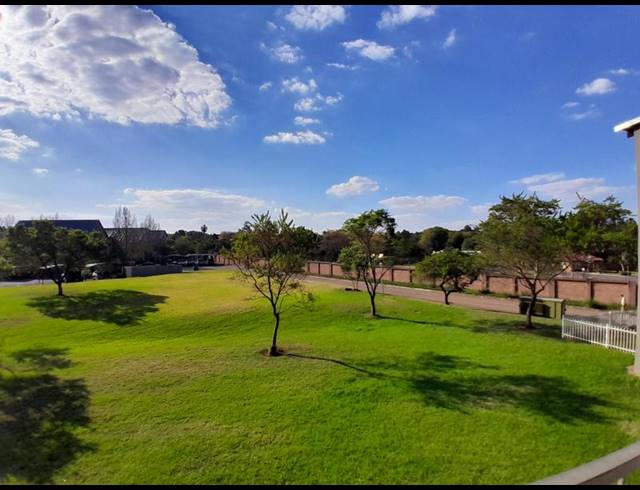 2 BEDROOM APARTMENT FOR SALE IN ELDO LAKES ESTATE